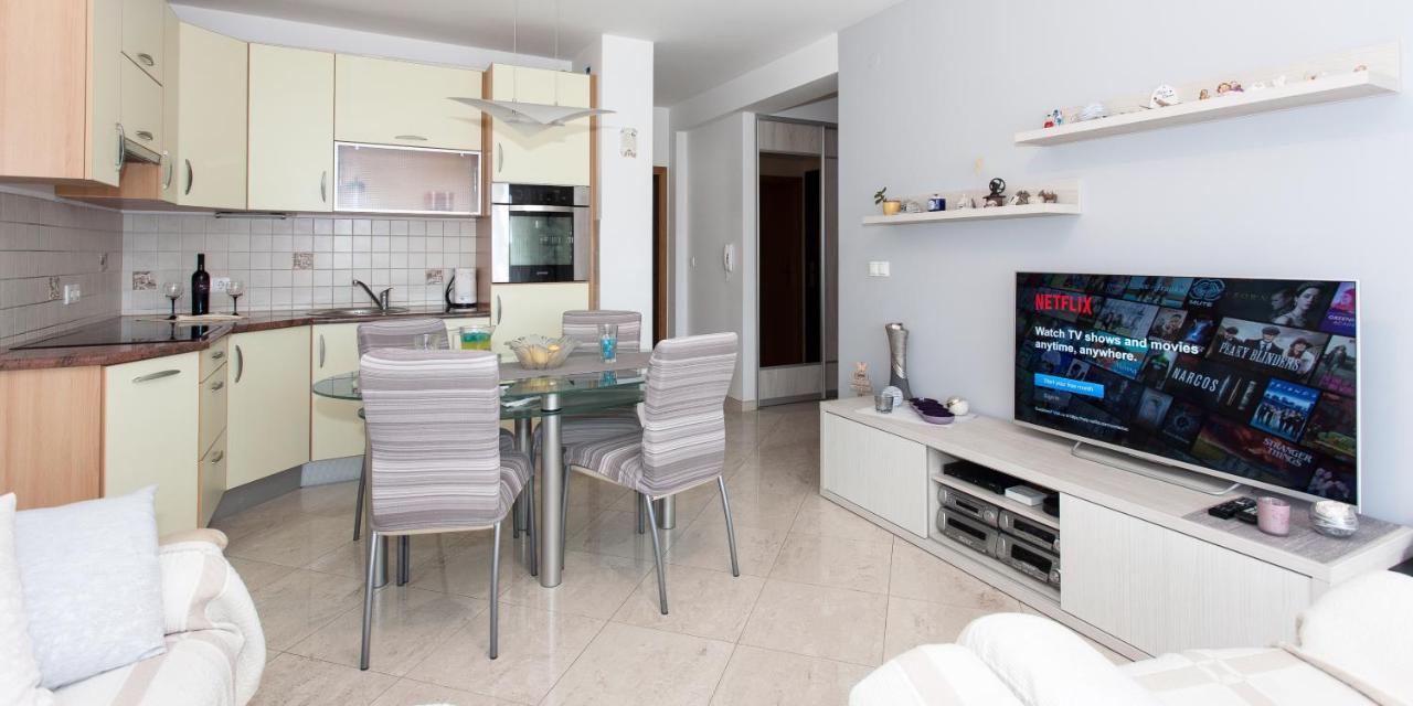Abbadessa Apartment
