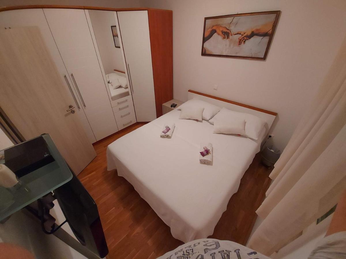 Abbadessa Apartment